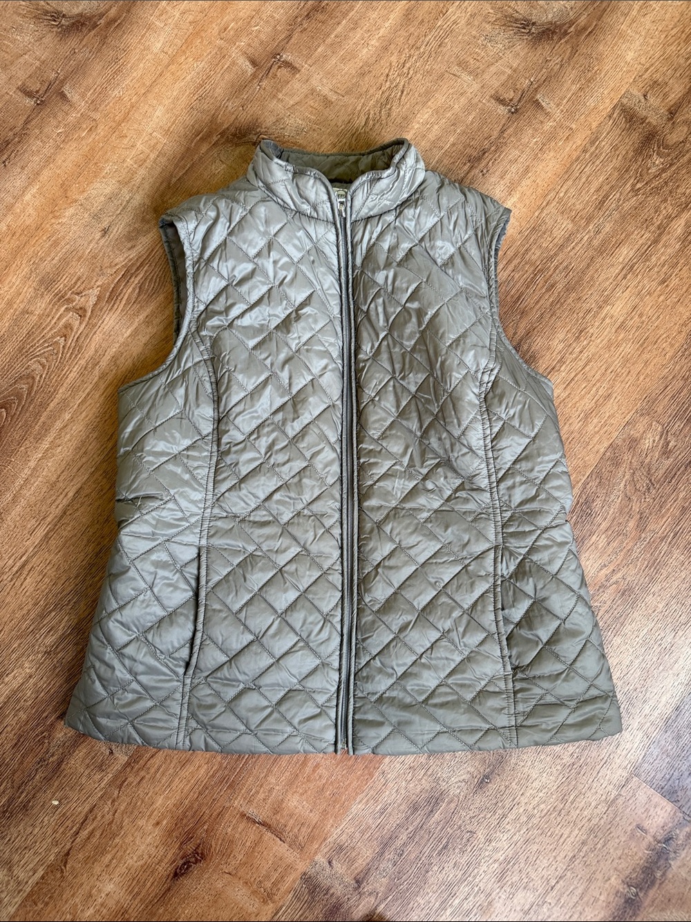 croft & barrow Quilted Sleeveless Vest in Olive Green
